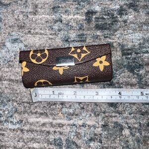 Brown and Gold Patterned Women's lipstick holder